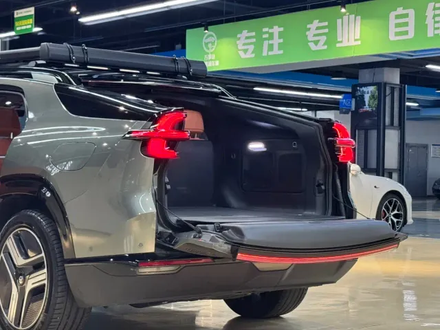 Changan Qiyuan E07 — Фото автомобиля 27