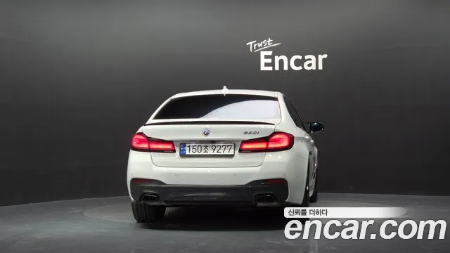 BMW 5 Series G30 — Фото автомобиля 4