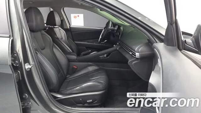 Hyundai AVANTE Avante (CN7) — Фото автомобиля 11