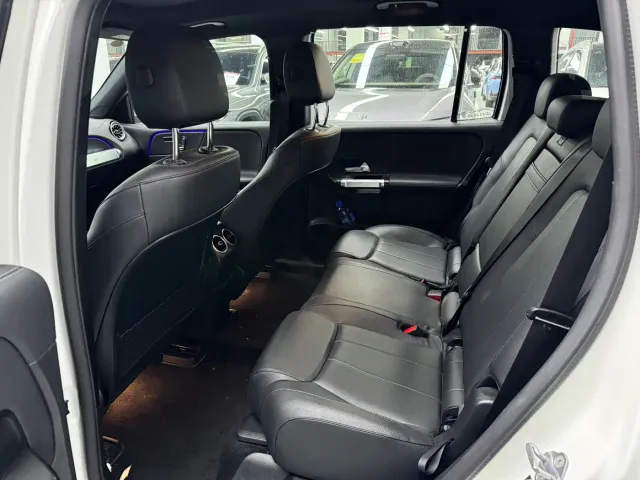 Mercedes-Benz EQB — Фото автомобиля 7