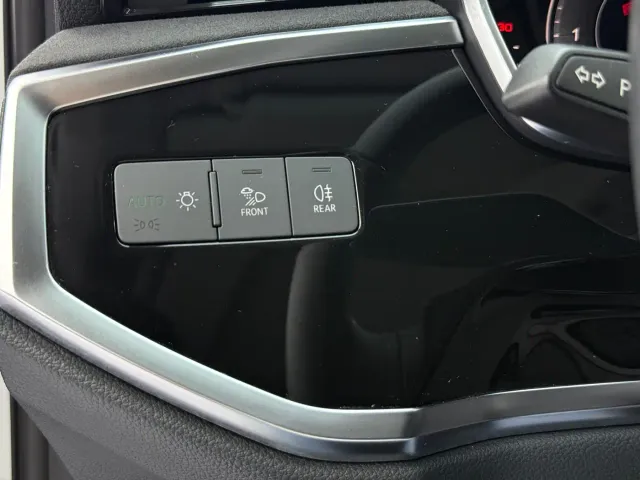 Audi Q3 — Фото автомобиля 21