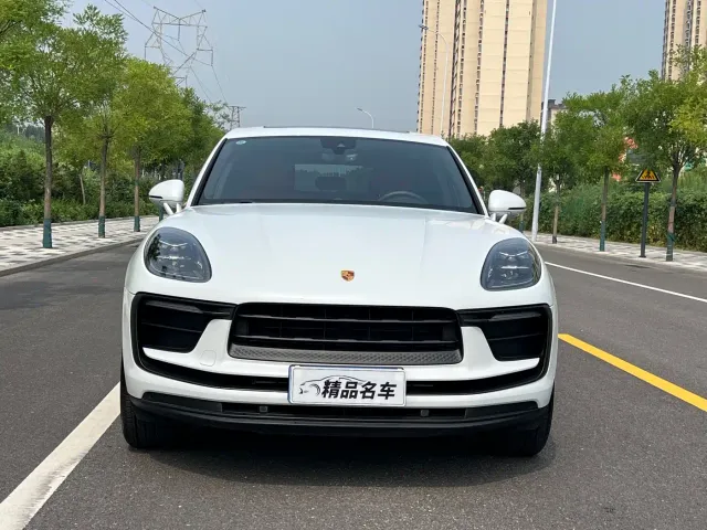 Porsche Macan — Фото автомобиля 2