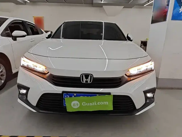 Honda Civic — Фото автомобиля 2