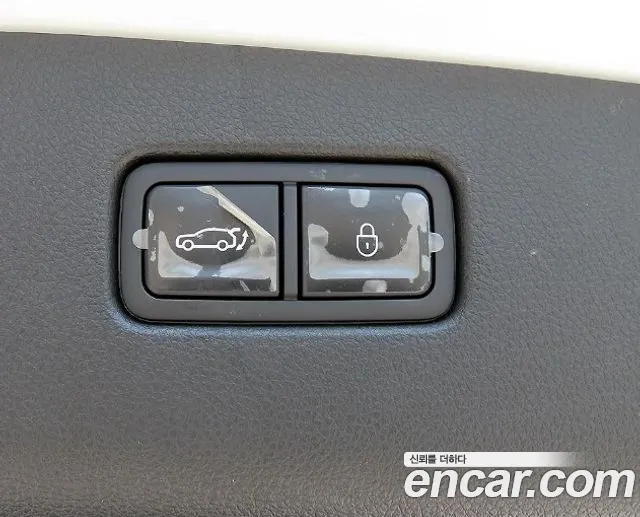 Genesis GV70 2.5T Бензин 2WD — Фото автомобиля 19