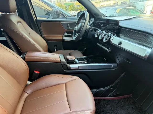Mercedes-Benz GLB-Class — Фото автомобиля 18