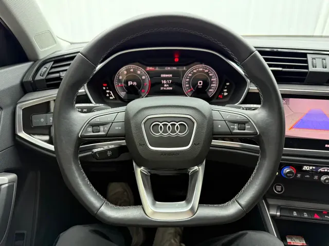 Audi Q3 — Фото автомобиля 7