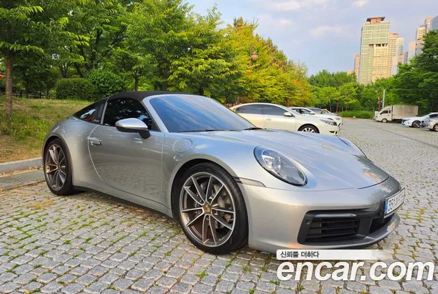 Фотография автомобиля — Porsche 911 992