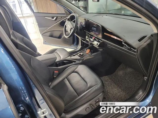 Kia Niro The All New — Фото автомобиля 17