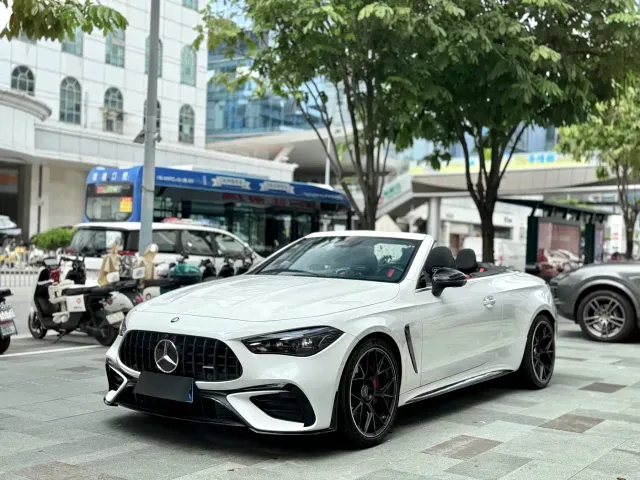 Фотография автомобиля — Mercedes-Benz CLE-Class AMG