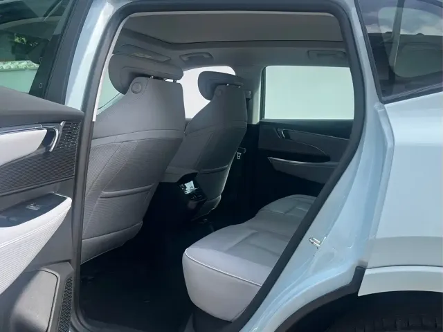 Buick E5 — Фото автомобиля 7