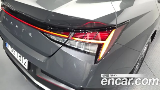 Hyundai AVANTE Новый Avante (CN7) — Фото автомобиля 22