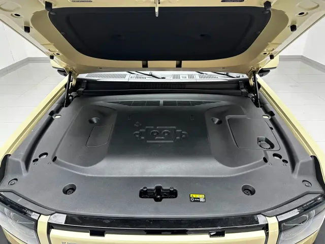 iCAR V27 — Фото автомобиля 15