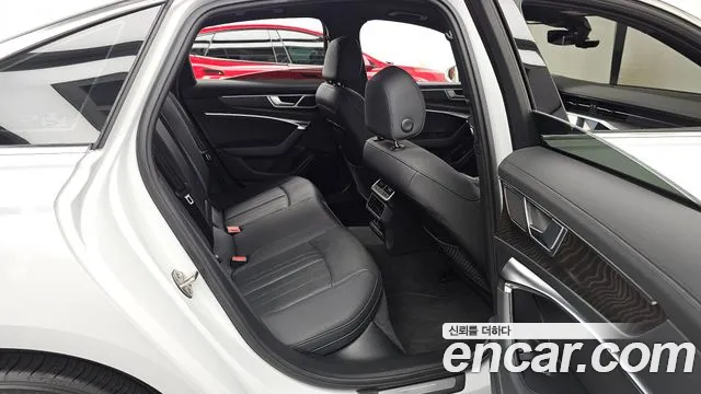 Audi A6 45 TFSI quattro Premium — Фото автомобиля 11
