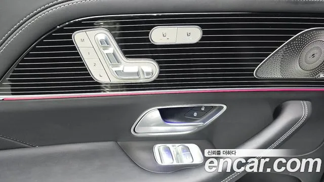 Mercedes-Benz GLS-Class — Фото автомобиля 19