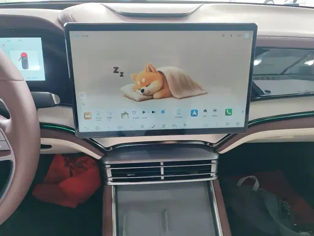 BYD Seal 07 DM-i — Фото автомобиля 12