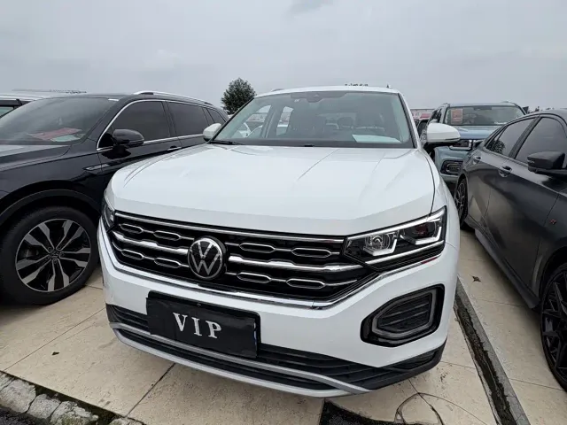 Фотография автомобиля — Volkswagen Tayron