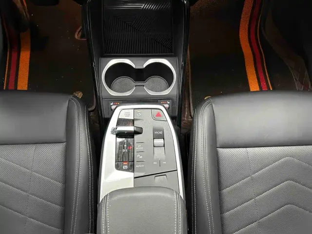 BMW X1 — Фото автомобиля 12