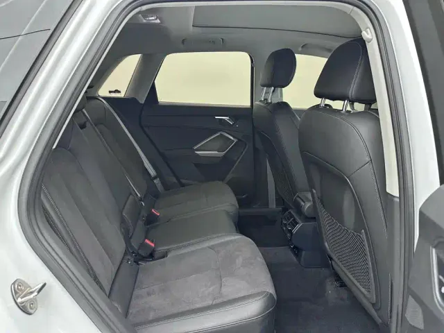 Audi Q3 — Фото автомобиля 12