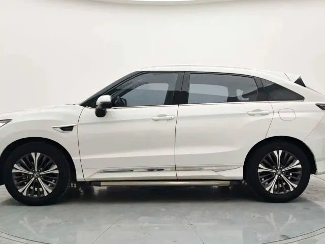 Honda UR-V — Фото автомобиля 3