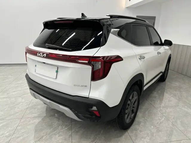 Kia Seltos — Фото автомобиля 4