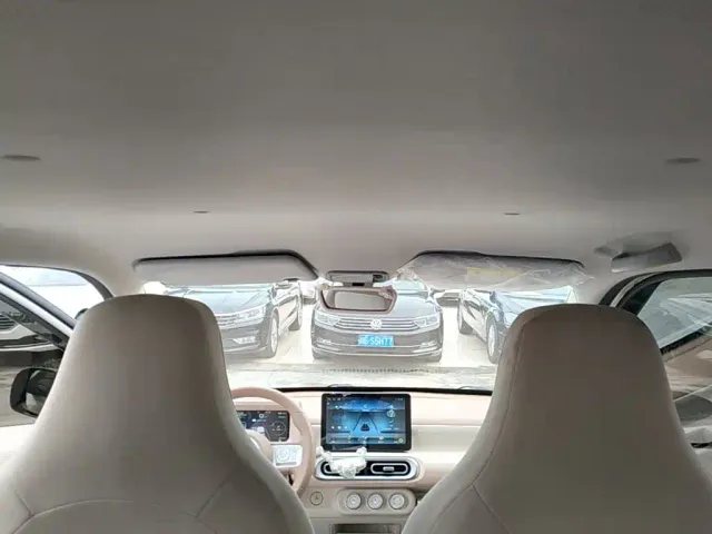 Wuling Hongguang Mini EV — Фото автомобиля 17