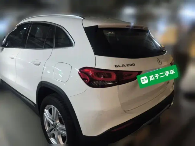 Mercedes-Benz GLA-Class — Фото автомобиля 24