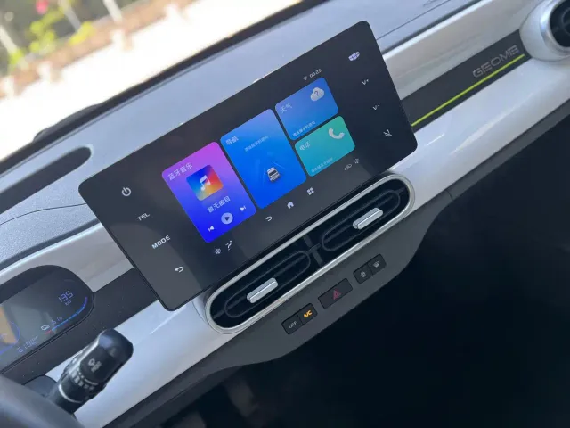 Geely Panda — Фото автомобиля 12