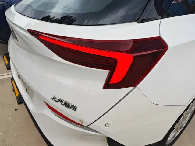 Buick Velite 6 — Фото автомобиля 7