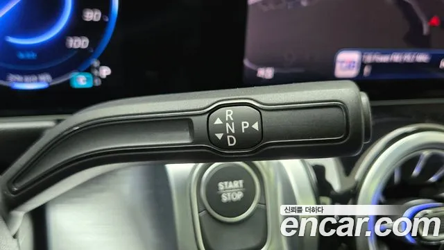 Mercedes-Benz EQB — Фото автомобиля 19
