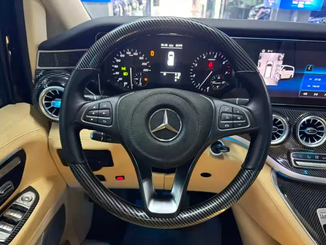 Mercedes-Benz Vito 2021 2.0T Business Edition 7-seater — Фото автомобиля 15