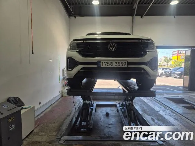 Фотография автомобиля — Volkswagen Atlas