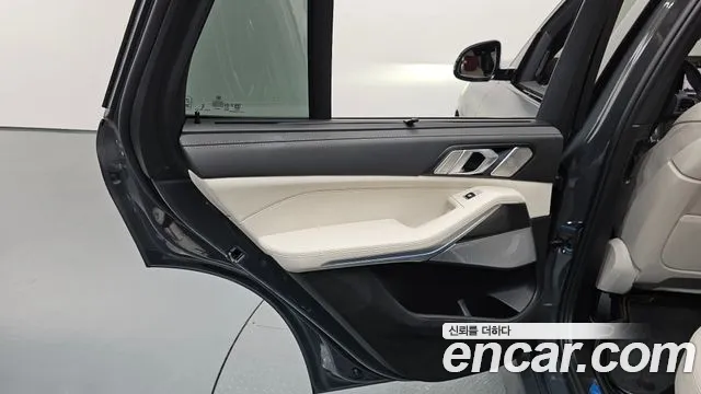 BMW X5 xDrive 40i M Sport Pro Special Edition — Фото автомобиля 22
