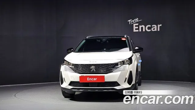 Фотография автомобиля — Peugeot 5008