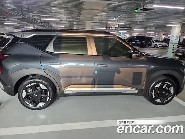 Kia Seltos Seltos 2 поколение Бензин 1.6T 2WD — Фото автомобиля 8