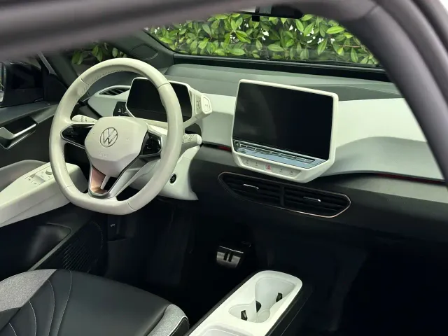 Volkswagen ID.3 — Фото автомобиля 8