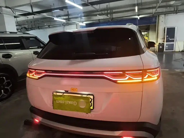 BYD Song L DM-i — Фото автомобиля 5