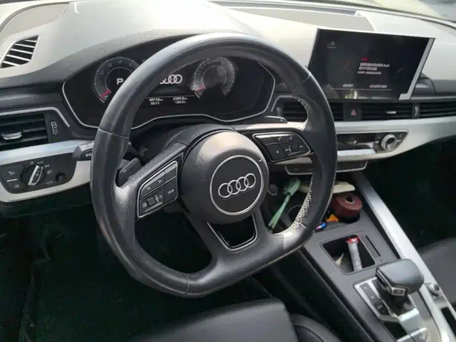 Audi A4L — Фото автомобиля 15