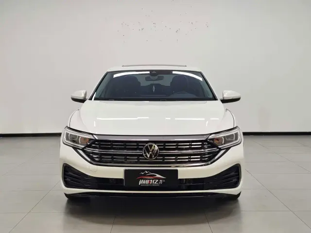 Volkswagen Sagitar — Фото автомобиля 2