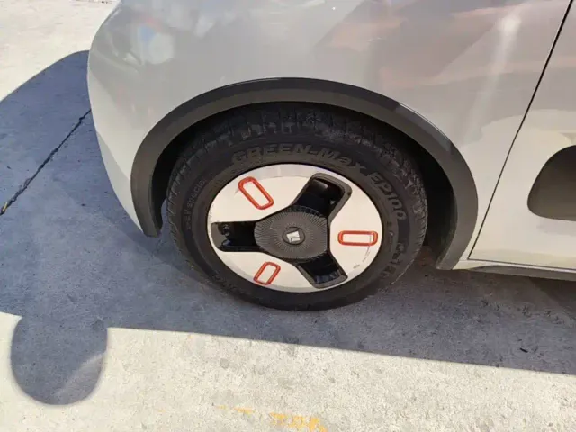 Baojun KiWi EV — Фото автомобиля 22
