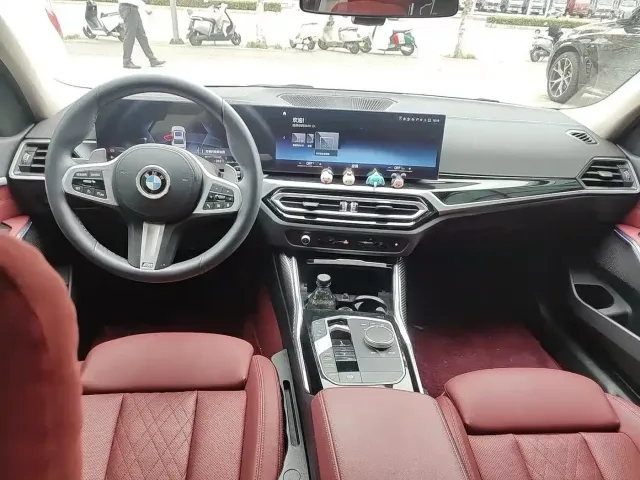 BMW 3 Series — Фото автомобиля 6
