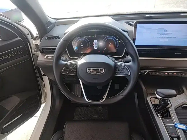 Geely Xingrui — Фото автомобиля 10