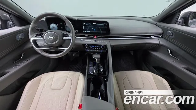Hyundai AVANTE Новый Avante (CN7) — Фото автомобиля 9