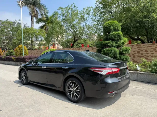 Toyota Camry — Фото автомобиля 5