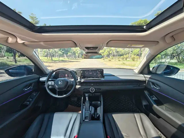 Honda Accord — Фото автомобиля 14