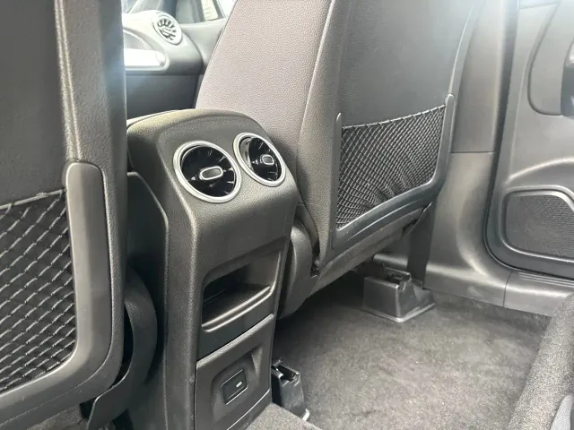 Mercedes-Benz GLB-Class — Фото автомобиля 11