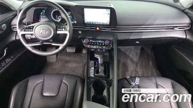 Hyundai Avante CN7 — Фото автомобиля 7