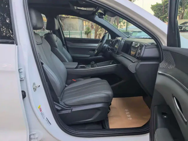 BYD Song Pro — Фото автомобиля 6