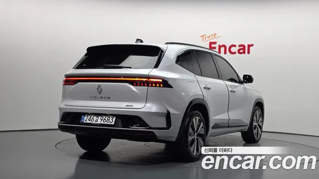 Renault-KoreaSamsung Grand Koleos Grand Koleos — Фото автомобиля 2