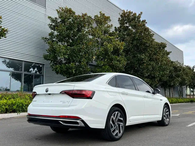 Volkswagen Sagitar — Фото автомобиля 3