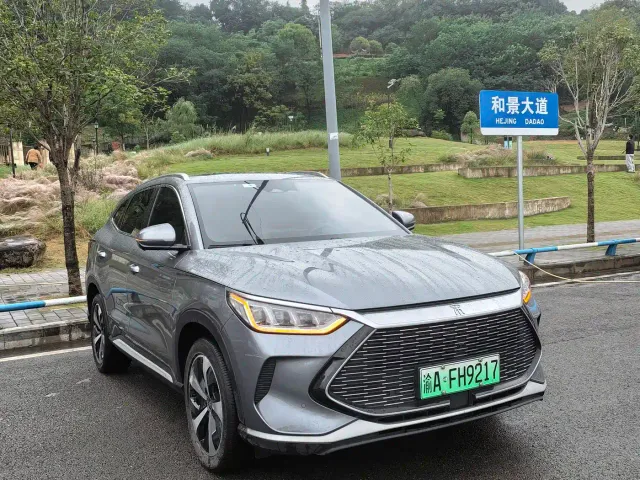 BYD Song PLUS — Фото автомобиля 3